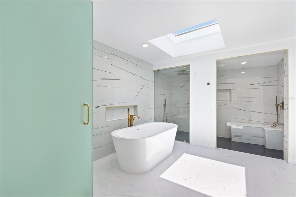 For Sale: $2,750,000 (4 beds, 4 baths, 2846 Square Feet)