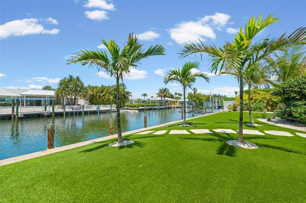 For Sale: $2,750,000 (4 beds, 4 baths, 2846 Square Feet)
