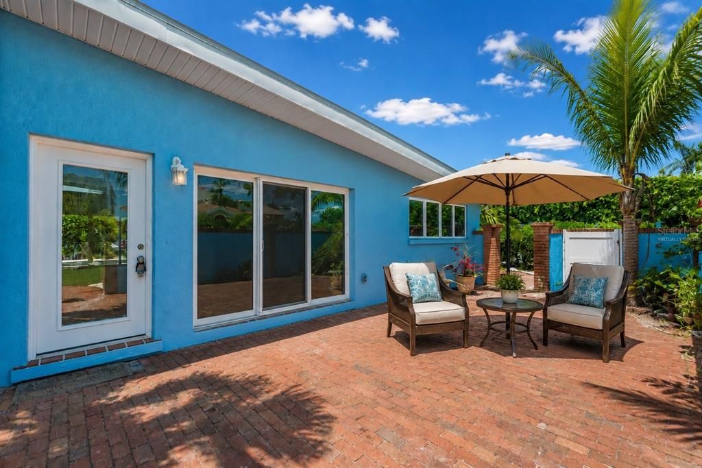 For Sale: $2,750,000 (4 beds, 4 baths, 2846 Square Feet)