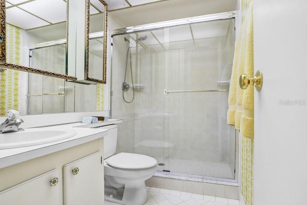 Active With Contract: $575,000 (2 beds, 2 baths, 1270 Square Feet)