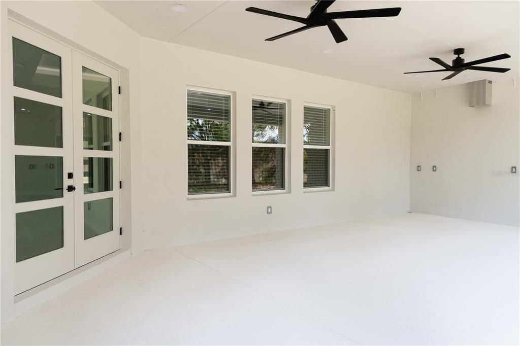 En Venta: $820,000 (4 camas, 3 baños, 3186 Pies cuadrados)