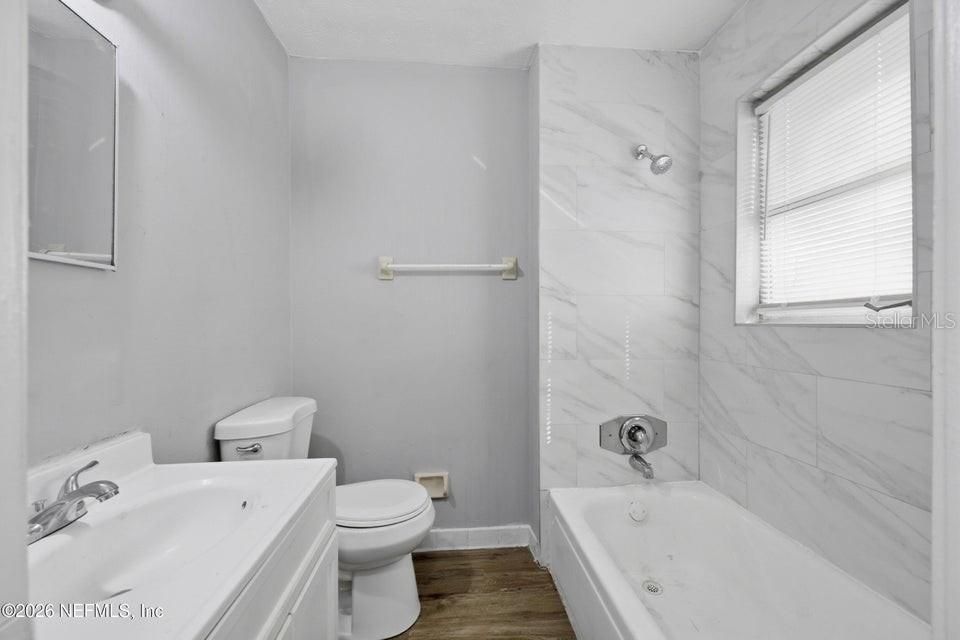 For Sale: $89,999 (3 beds, 1 baths, 1248 Square Feet)