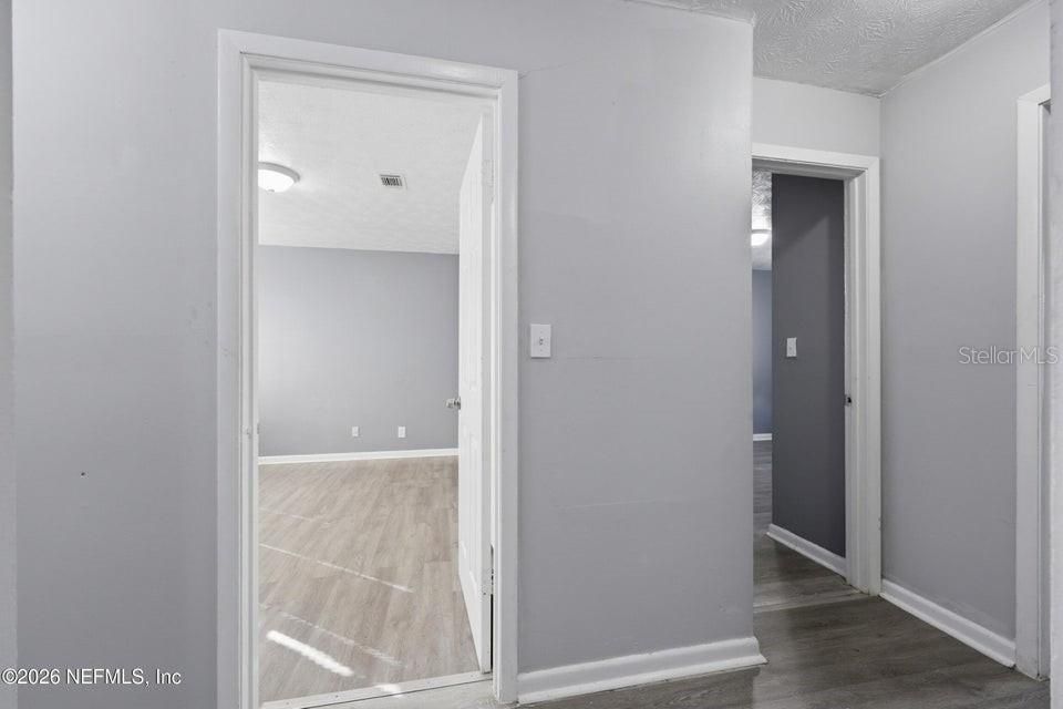 For Sale: $89,999 (3 beds, 1 baths, 1248 Square Feet)