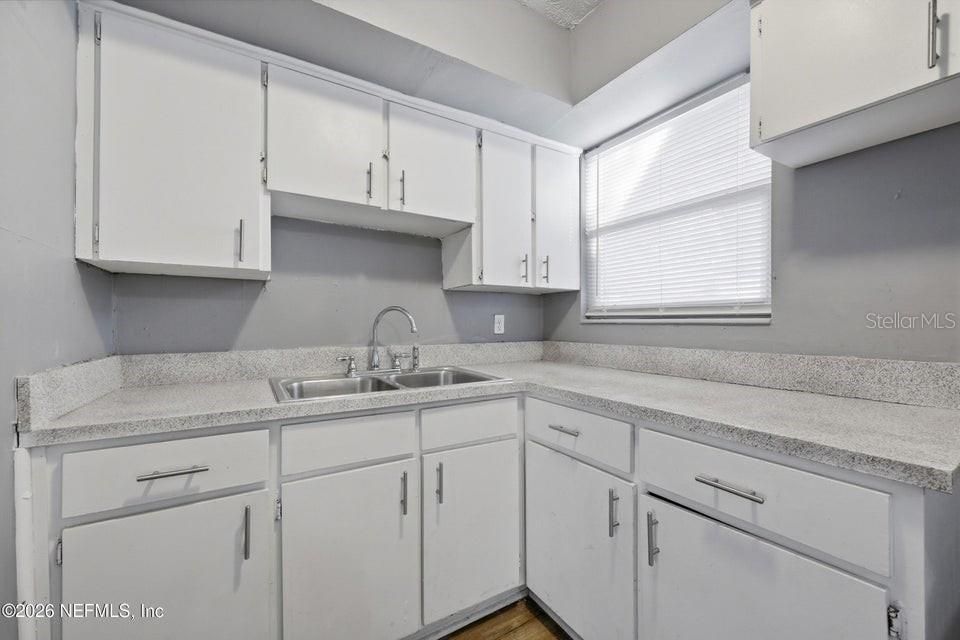 For Sale: $89,999 (3 beds, 1 baths, 1248 Square Feet)
