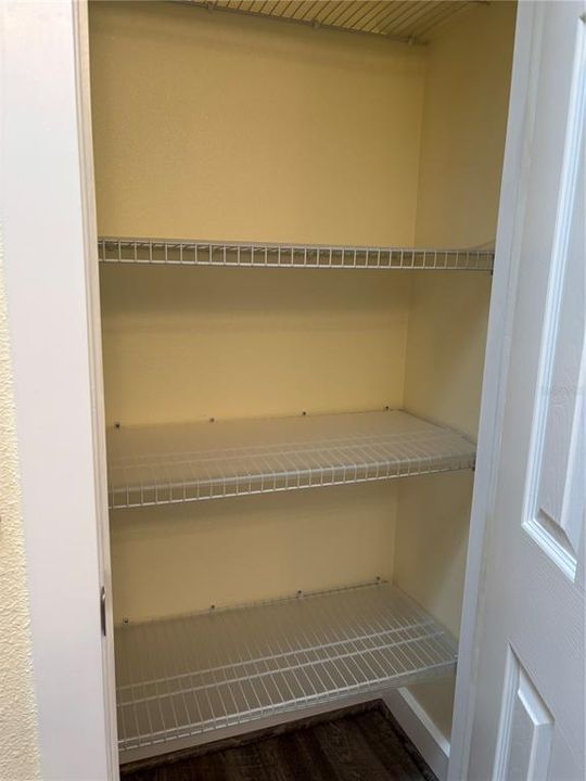 En Renta: $2,150 (3 camas, 2 baños, 2010 Pies cuadrados)