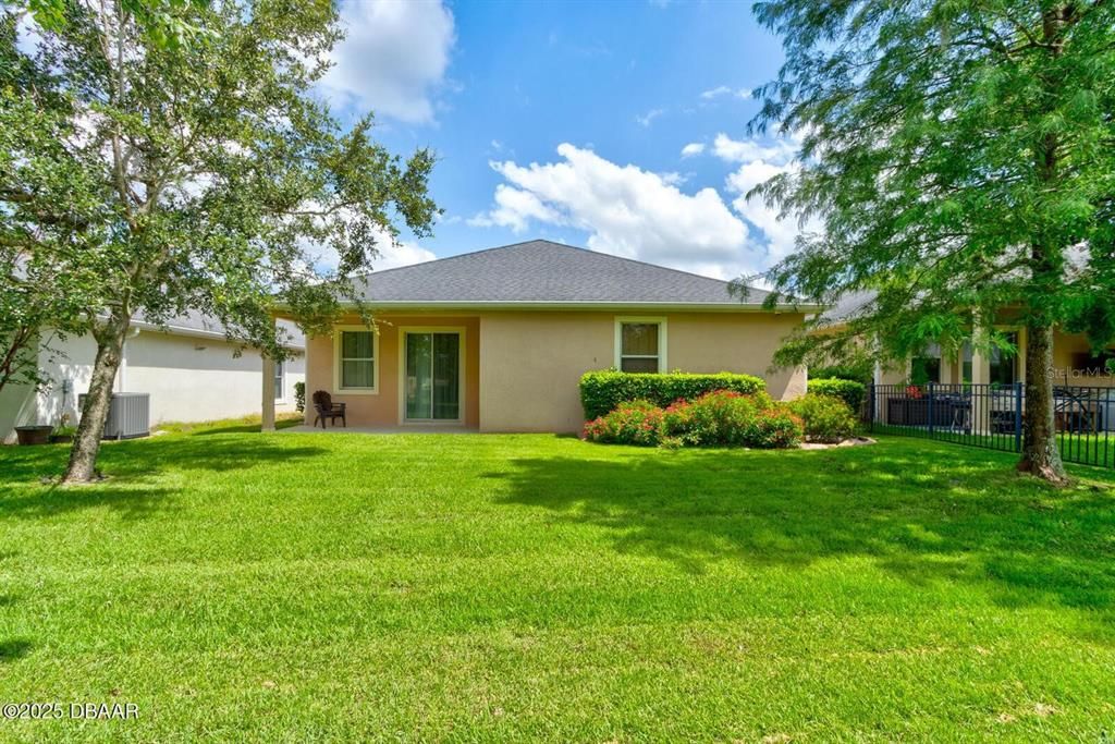 En Venta: $349,900 (4 camas, 2 baños, 1983 Pies cuadrados)