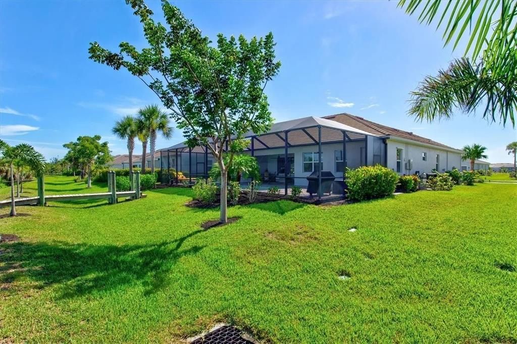 En Venta: $950,000 (4 camas, 2 baños, 2374 Pies cuadrados)