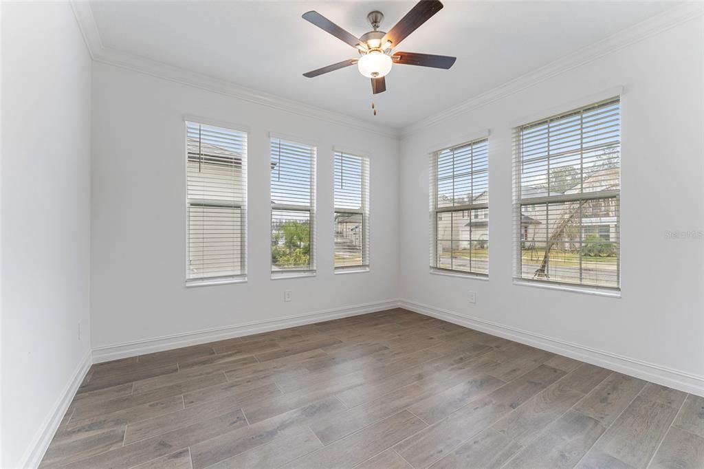 For Rent: $4,500 (4 beds, 2 baths, 2954 Square Feet)