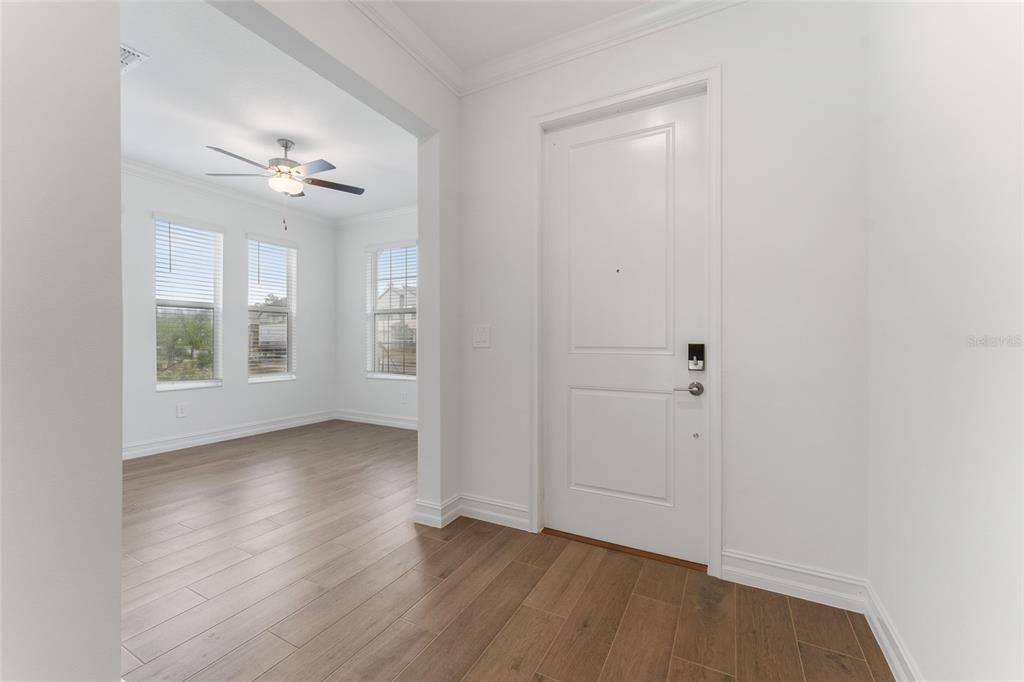 For Rent: $4,500 (4 beds, 2 baths, 2954 Square Feet)