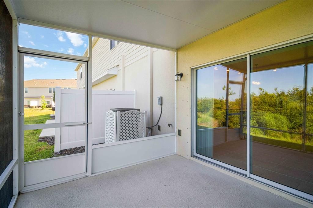 For Rent: $2,200 (3 beds, 2 baths, 1394 Square Feet)