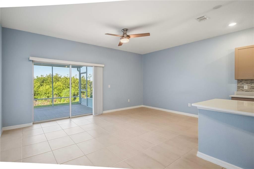 For Rent: $2,200 (3 beds, 2 baths, 1394 Square Feet)