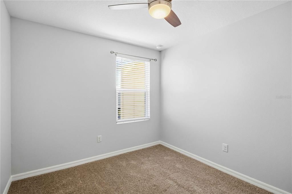For Rent: $2,200 (3 beds, 2 baths, 1394 Square Feet)