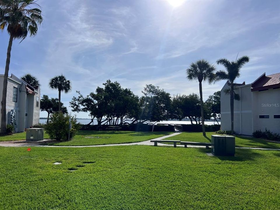 For Sale: $539,900 (2 beds, 2 baths, 1080 Square Feet)