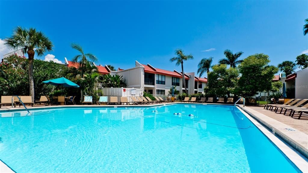 For Sale: $539,900 (2 beds, 2 baths, 1080 Square Feet)