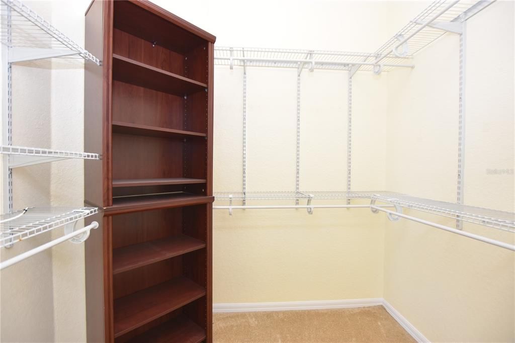 En Renta: $2,090 (4 camas, 2 baños, 2018 Pies cuadrados)