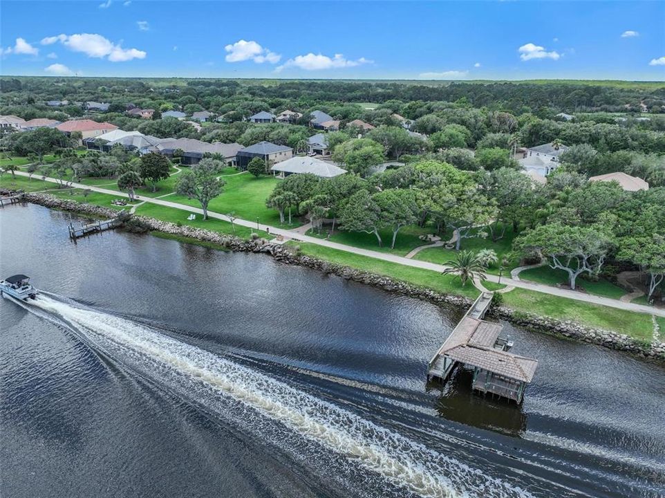 Activo con contrato: $1,499,000 (4 camas, 3 baños, 3188 Pies cuadrados)