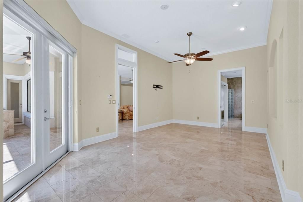 Activo con contrato: $1,499,000 (4 camas, 3 baños, 3188 Pies cuadrados)