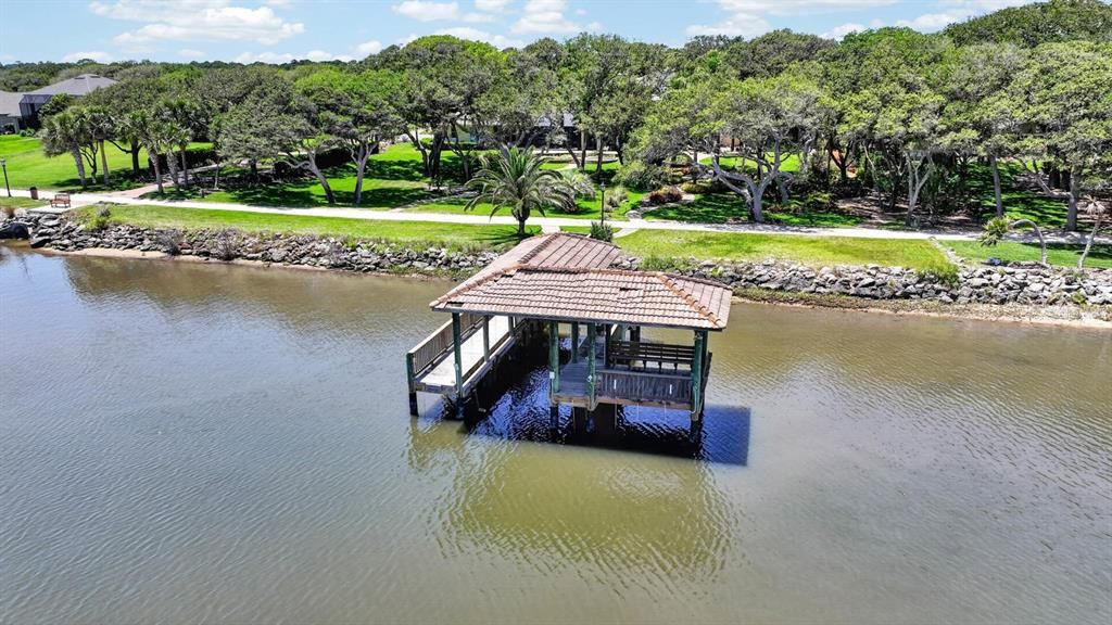 Activo con contrato: $1,499,000 (4 camas, 3 baños, 3188 Pies cuadrados)