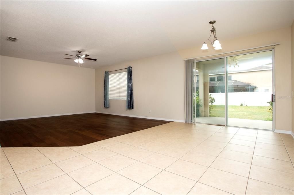 For Rent: $2,400 (3 beds, 2 baths, 2127 Square Feet)