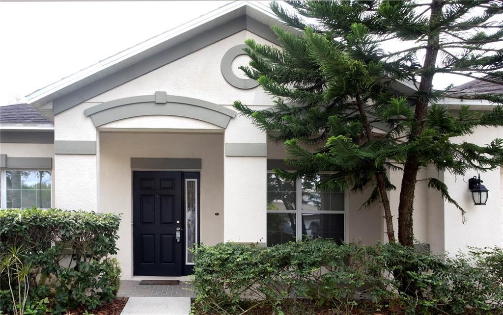 For Rent: $2,400 (3 beds, 2 baths, 2127 Square Feet)