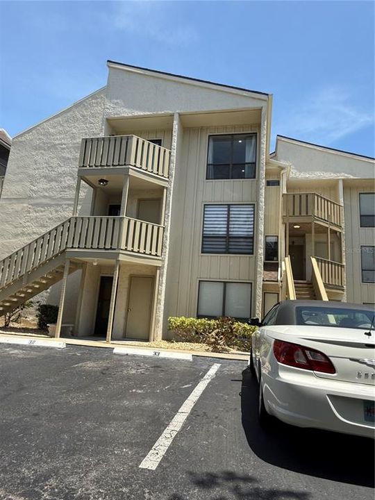 For Sale: $529,900 (2 beds, 2 baths, 1332 Square Feet)
