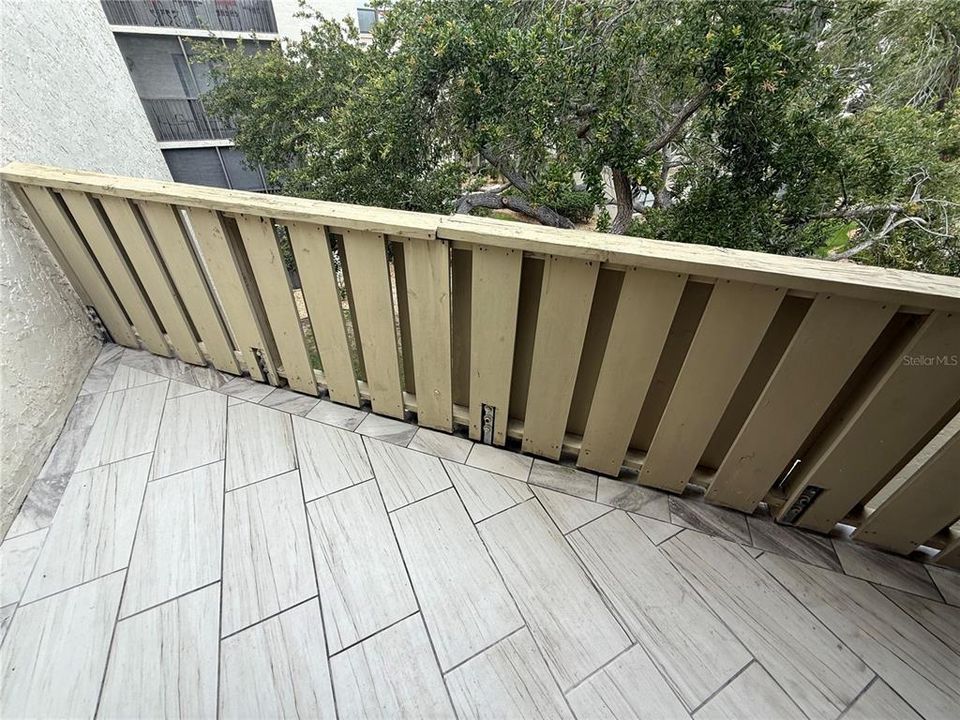 For Sale: $529,900 (2 beds, 2 baths, 1332 Square Feet)