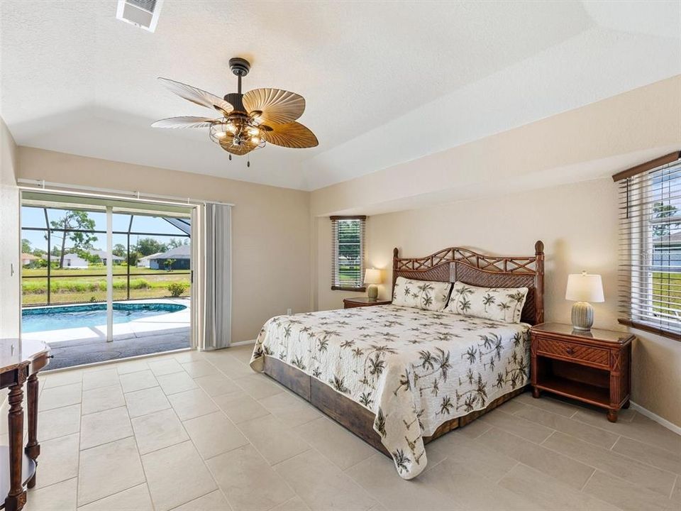 Active With Contract: $350,000 (3 beds, 2 baths, 1685 Square Feet)