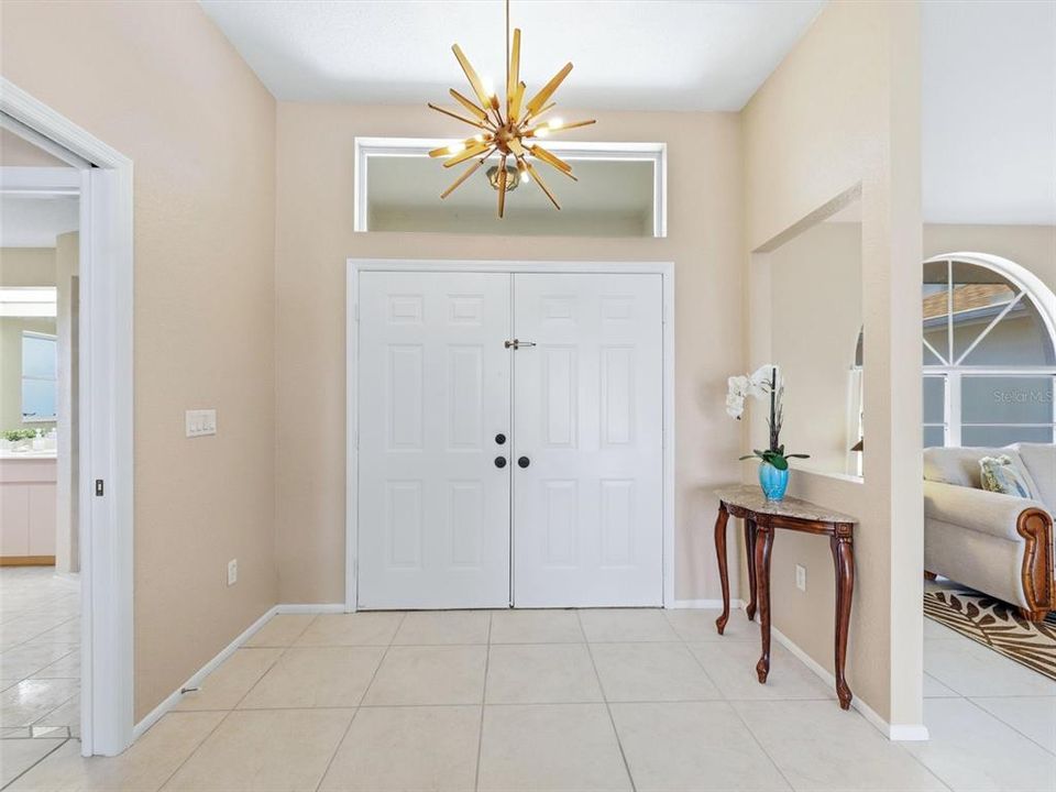 Active With Contract: $350,000 (3 beds, 2 baths, 1685 Square Feet)