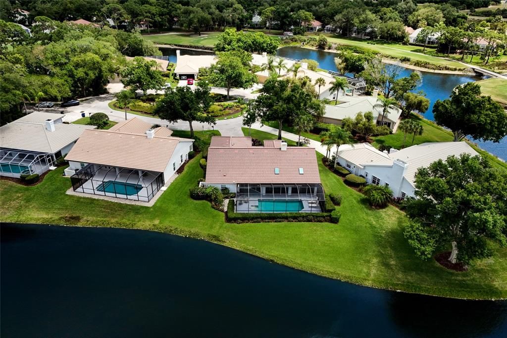 Activo con contrato: $575,000 (3 camas, 2 baños, 2325 Pies cuadrados)