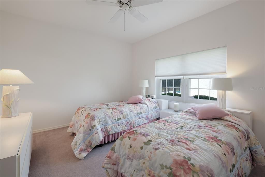Activo con contrato: $575,000 (3 camas, 2 baños, 2325 Pies cuadrados)