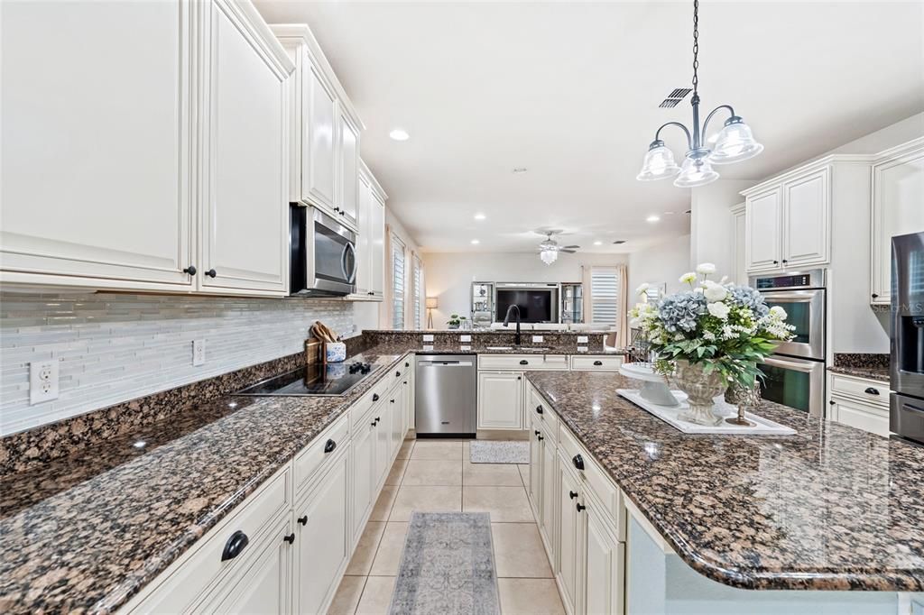 Active With Contract: $820,000 (4 beds, 3 baths, 3611 Square Feet)