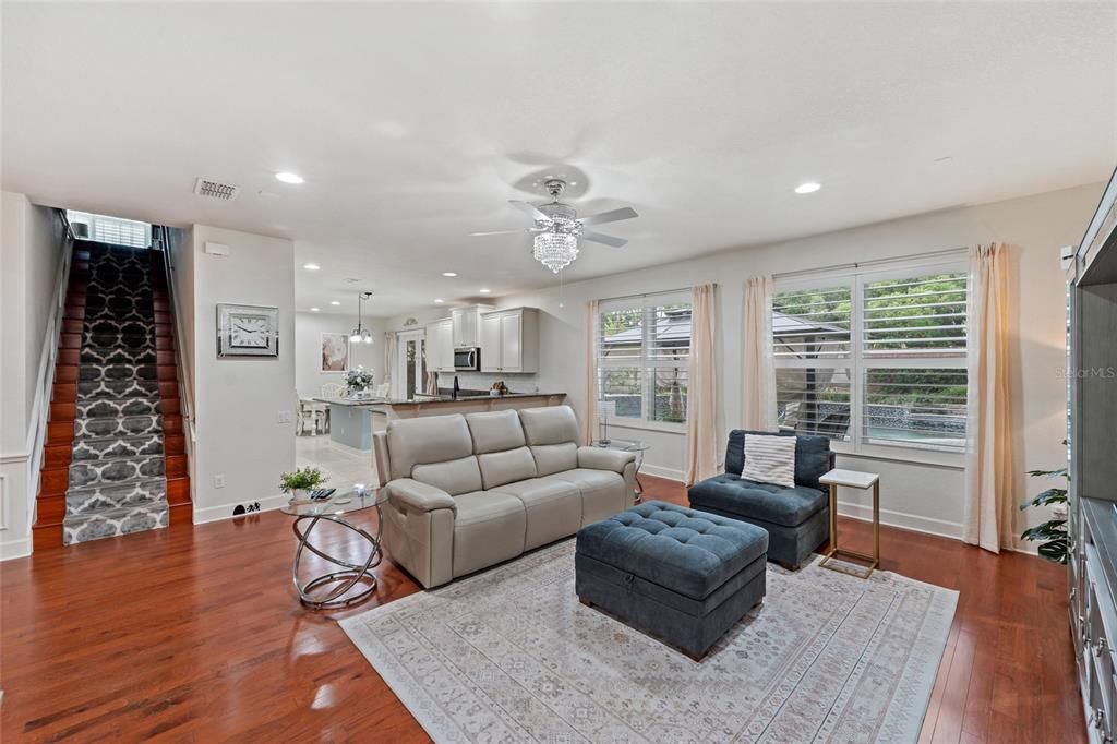 Active With Contract: $820,000 (4 beds, 3 baths, 3611 Square Feet)