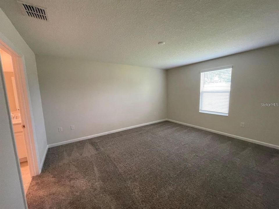 En Venta: $338,000 (3 camas, 2 baños, 1560 Pies cuadrados)