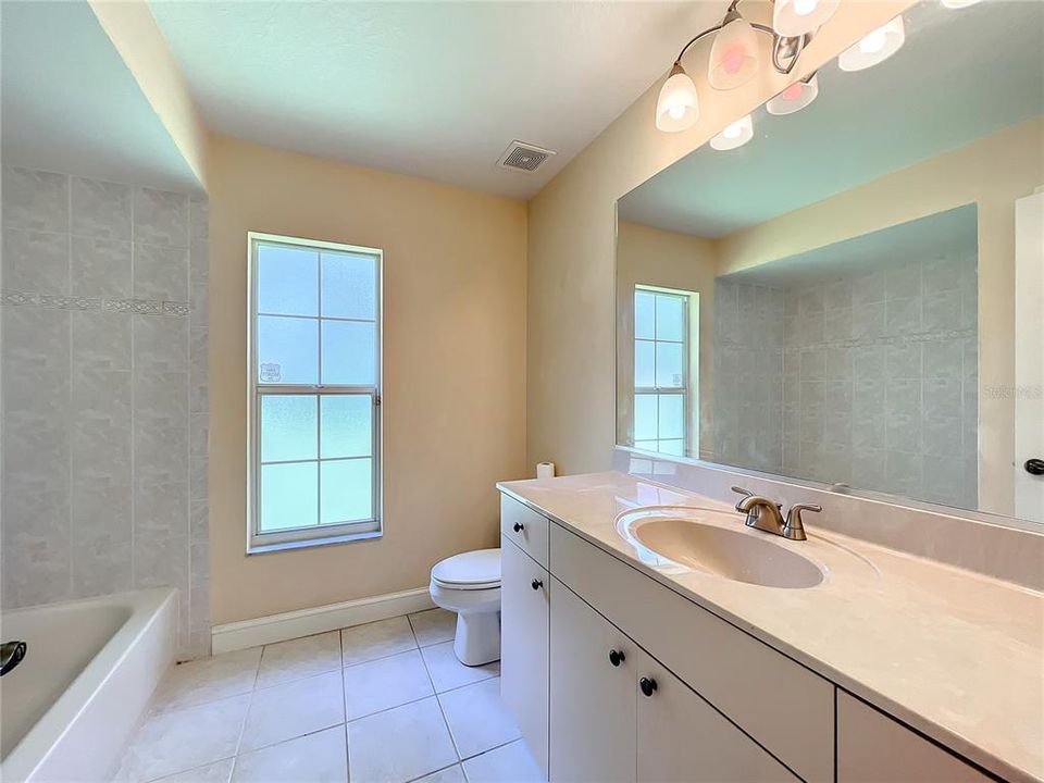 For Rent: $2,650 (4 beds, 3 baths, 2900 Square Feet)
