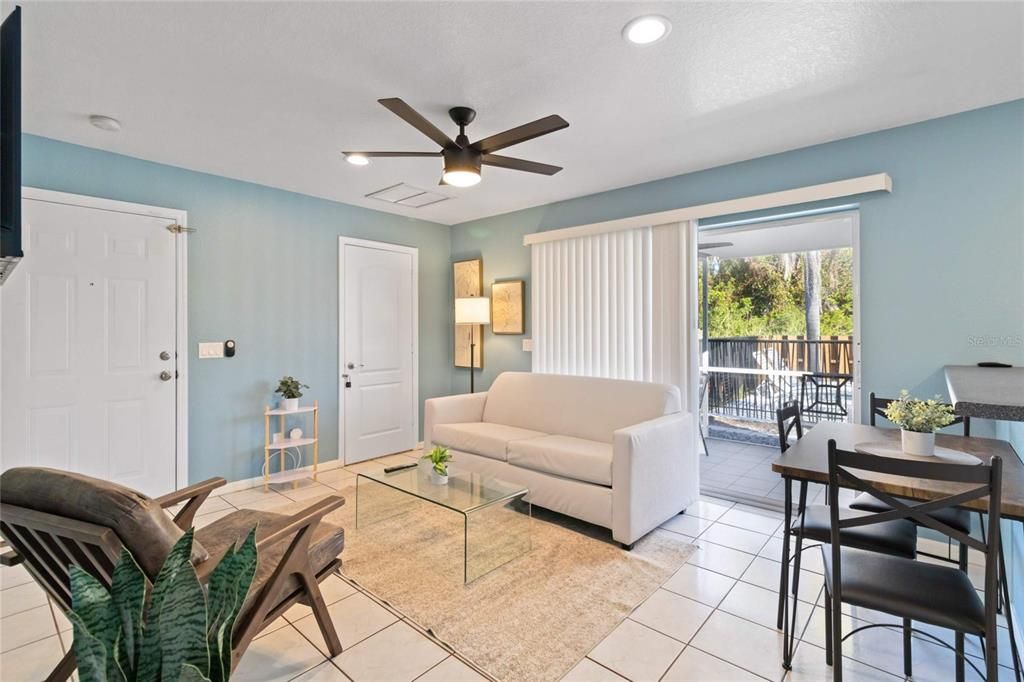 For Rent: $1,699 (6 beds, 6 baths, 2304 Square Feet)