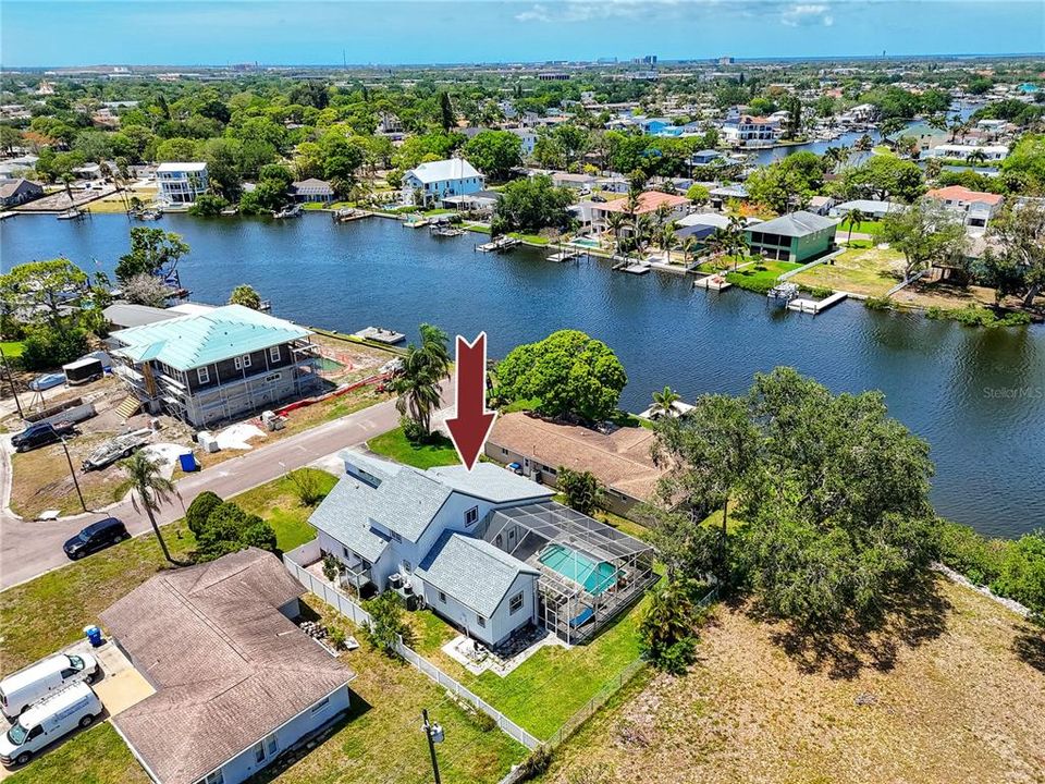 En Venta: $560,000 (3 camas, 2 baños, 1904 Pies cuadrados)