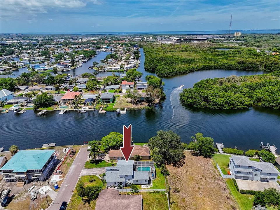 En Venta: $560,000 (3 camas, 2 baños, 1904 Pies cuadrados)