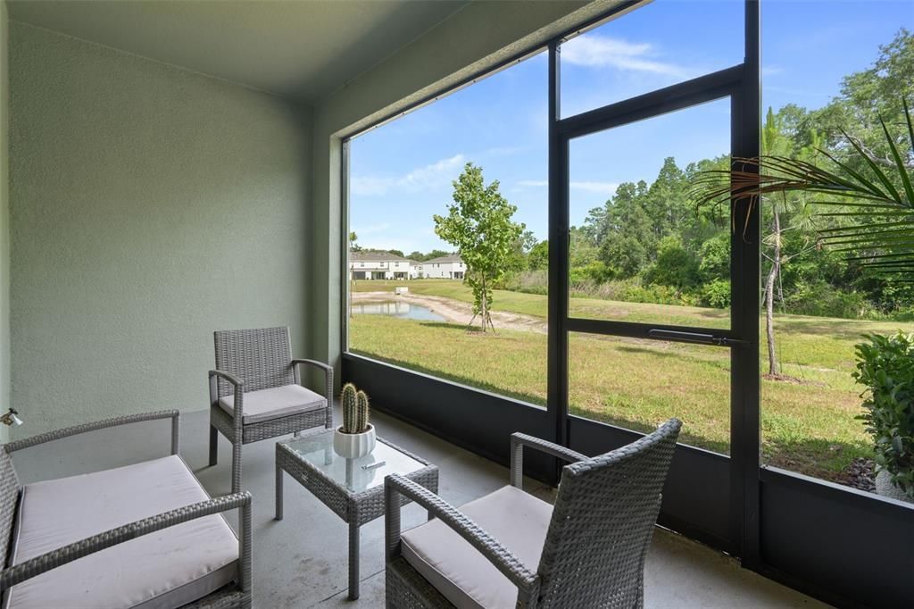 For Rent: $2,300 (3 beds, 2 baths, 1673 Square Feet)