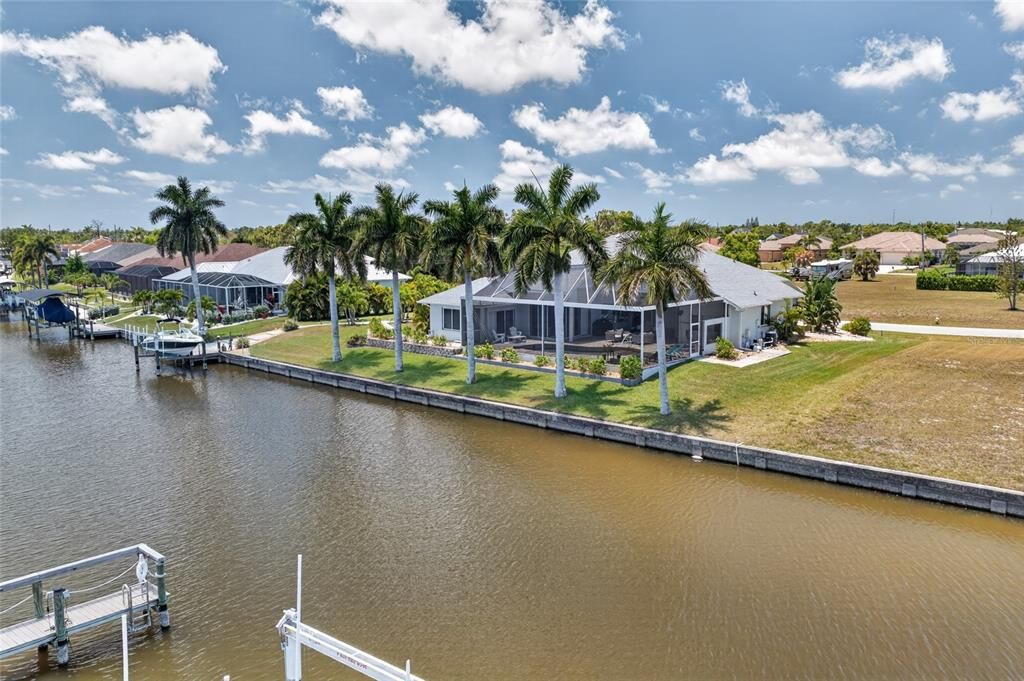 En Venta: $849,000 (4 camas, 3 baños, 2698 Pies cuadrados)