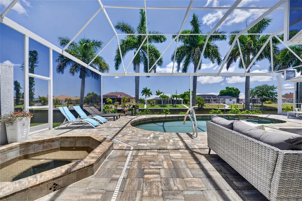 En Venta: $849,000 (4 camas, 3 baños, 2698 Pies cuadrados)