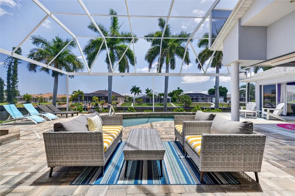 En Venta: $849,000 (4 camas, 3 baños, 2698 Pies cuadrados)