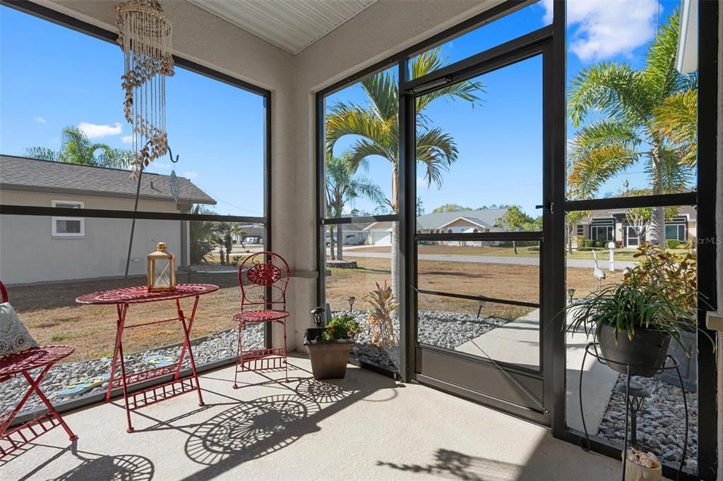 Active With Contract: $1,750 (3 beds, 2 baths, 1735 Square Feet)