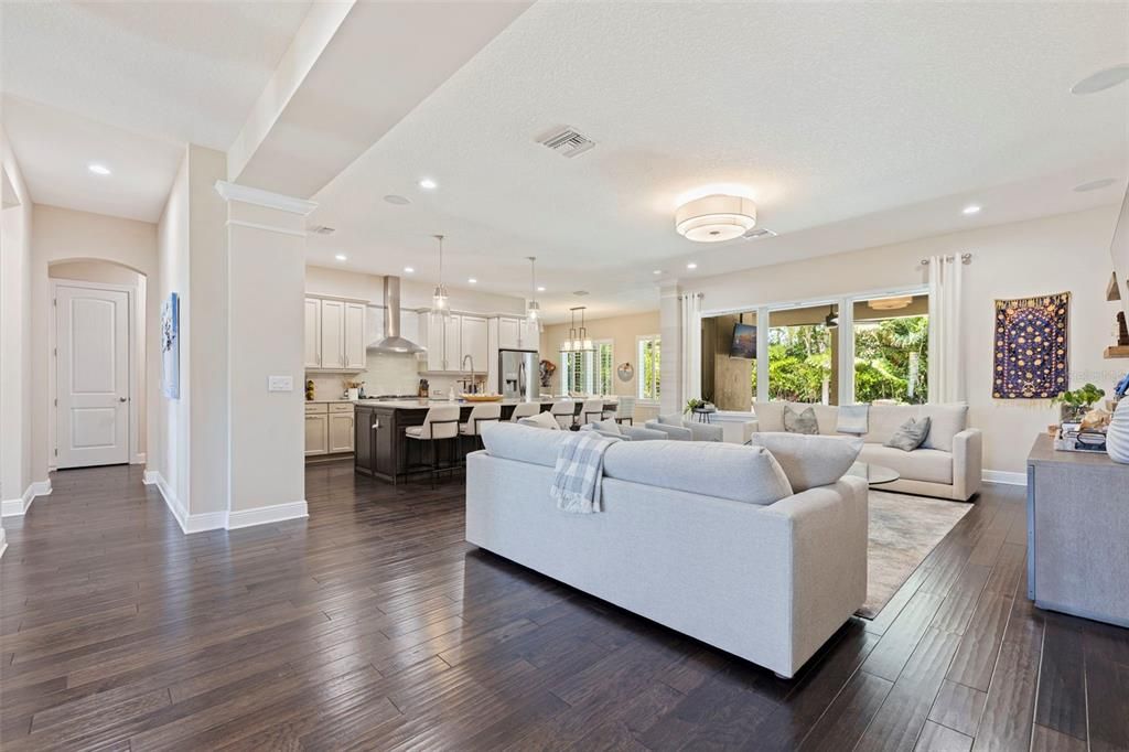 For Sale: $1,900,000 (4 beds, 3 baths, 3257 Square Feet)