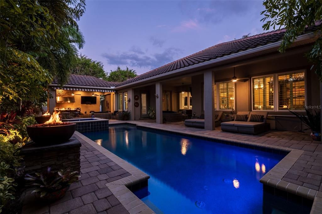 For Sale: $1,900,000 (4 beds, 3 baths, 3257 Square Feet)