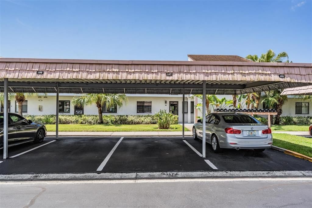 For Sale: $224,900 (2 beds, 2 baths, 1094 Square Feet)