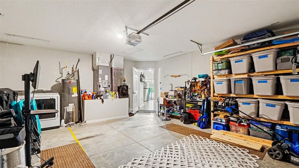 Activo con contrato: $245,000 (3 camas, 2 baños, 1228 Pies cuadrados)