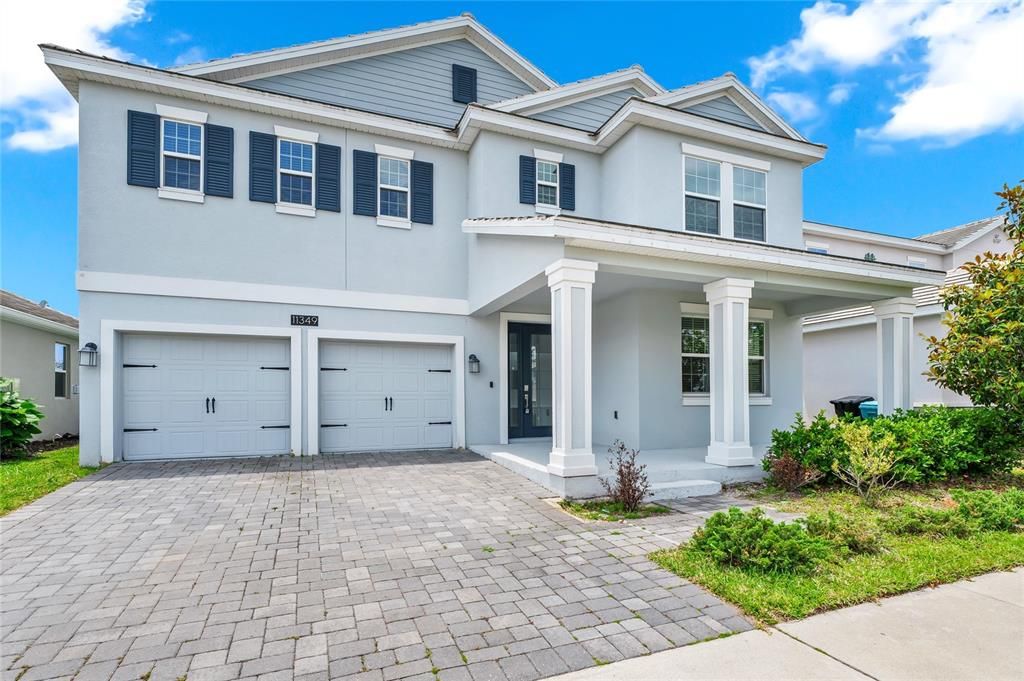 Active With Contract: $595,000 (4 beds, 2 baths, 2683 Square Feet)