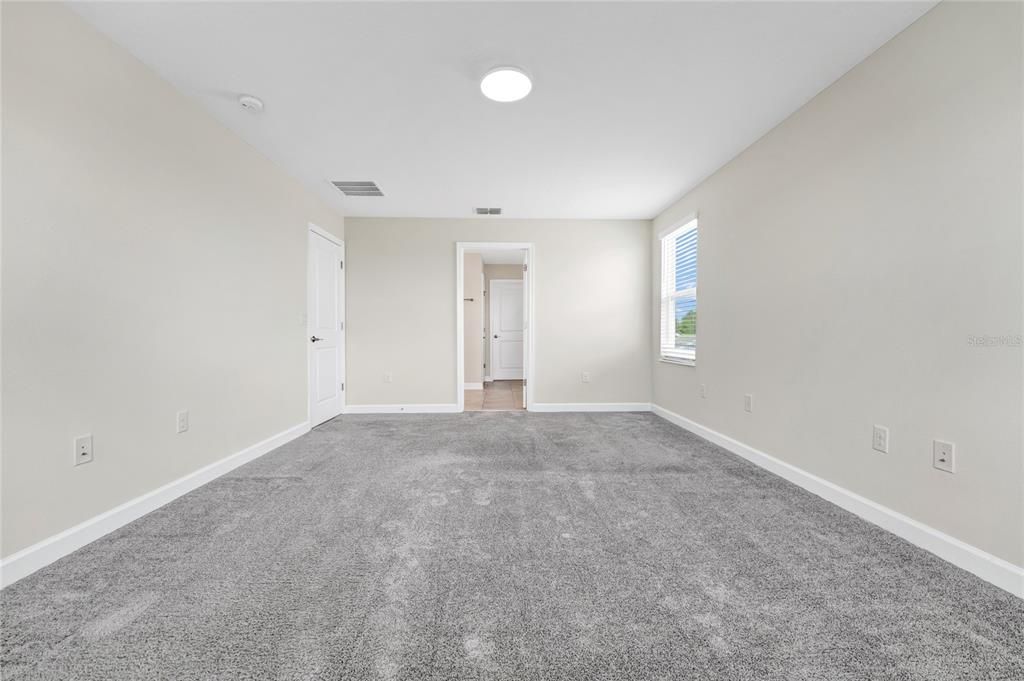Active With Contract: $595,000 (4 beds, 2 baths, 2683 Square Feet)