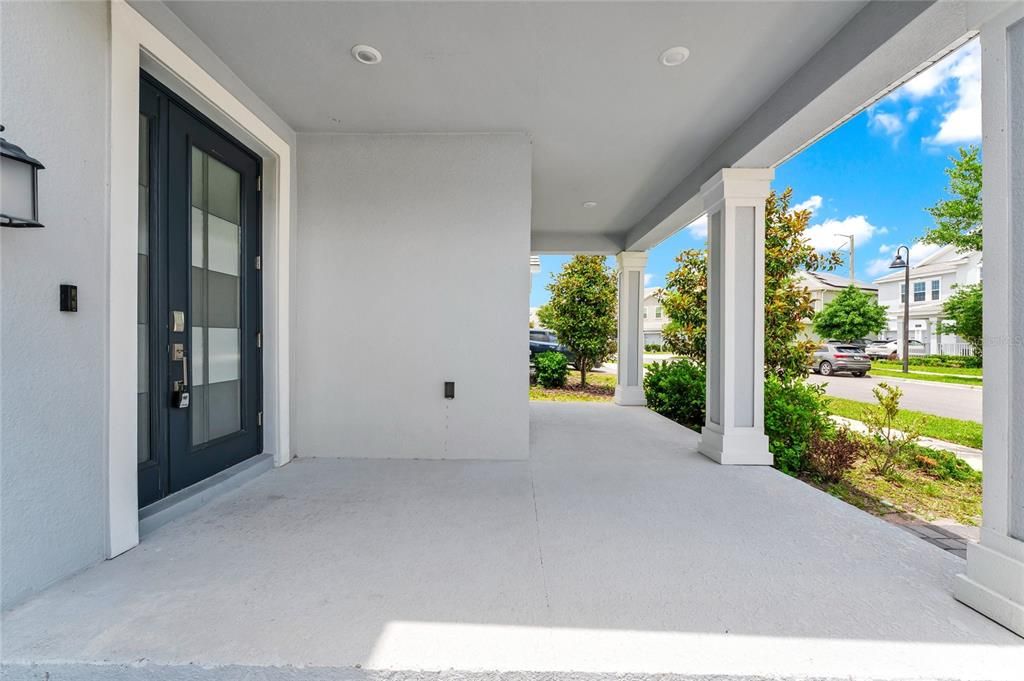 Active With Contract: $595,000 (4 beds, 2 baths, 2683 Square Feet)