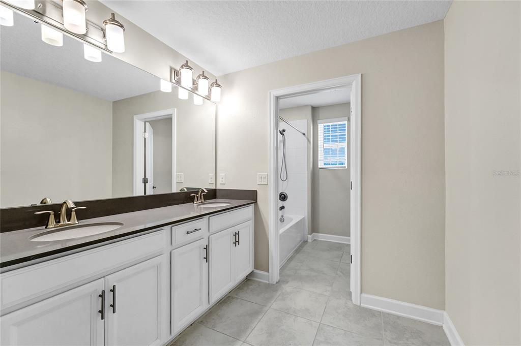 Active With Contract: $595,000 (4 beds, 2 baths, 2683 Square Feet)